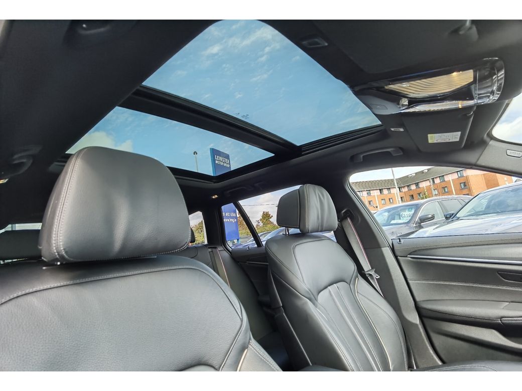 2022 BMW 5 Series