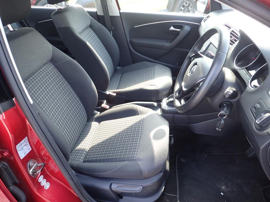 2015 Volkswagen Polo