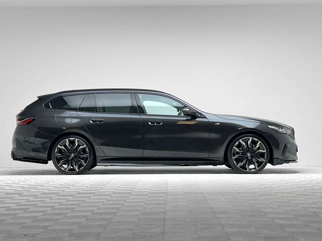 2025 BMW 5 Series