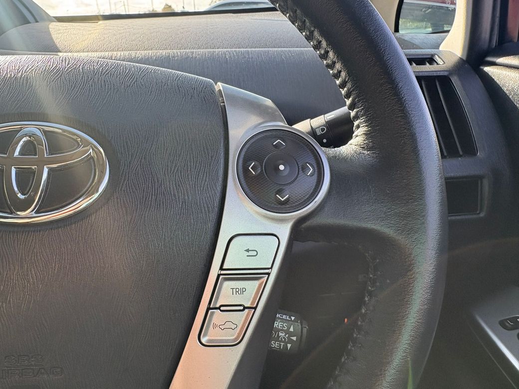 2020 Toyota Prius Alpha