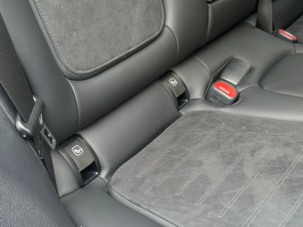 2025 Mercedes-Benz GLC Class