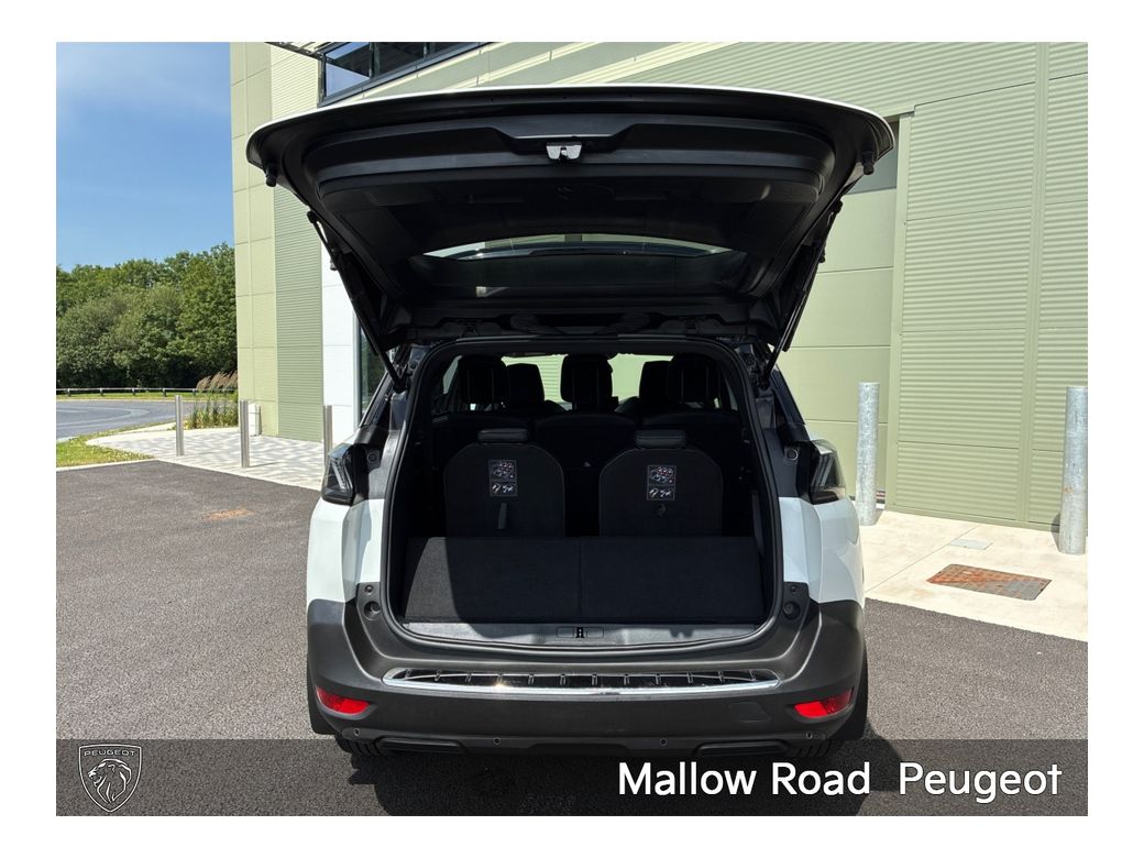 2024 Peugeot 5008