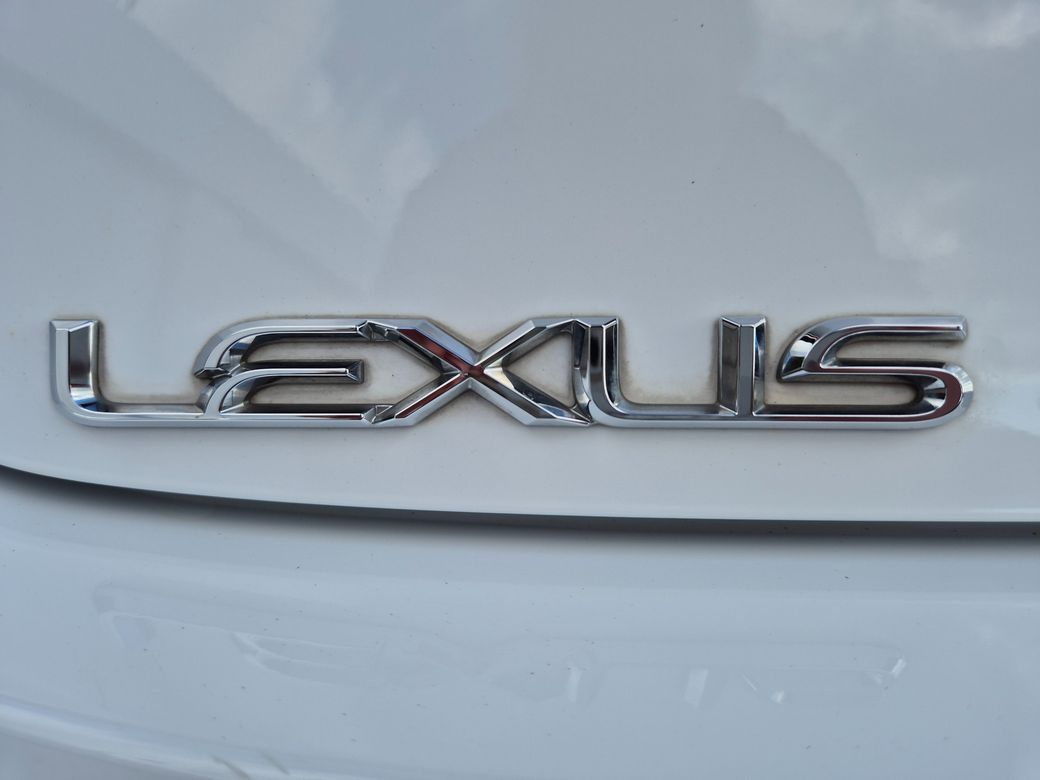2021 Lexus ES 300h