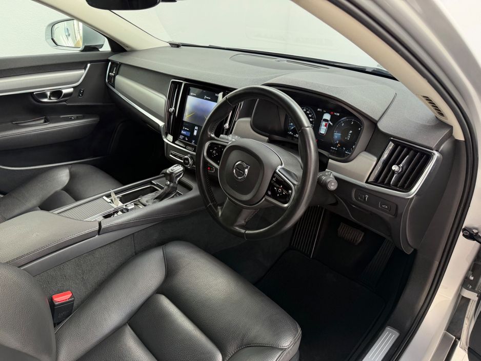 2019 Volvo V90