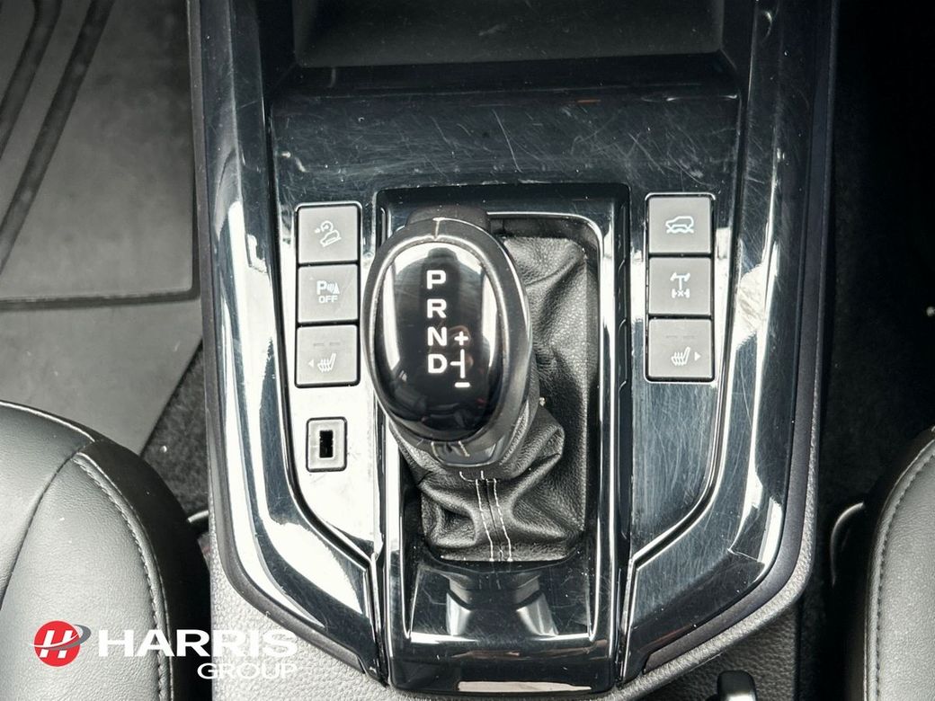 2025 Black Isuzu D-MAX