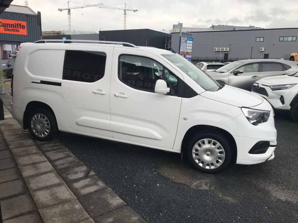 2021 Opel Combo