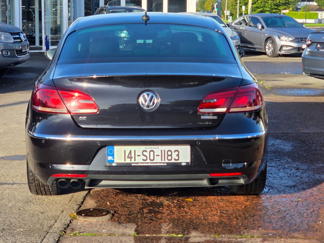 2014 Volkswagen Passat
