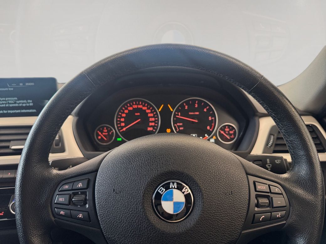 2017 BMW 3 Series