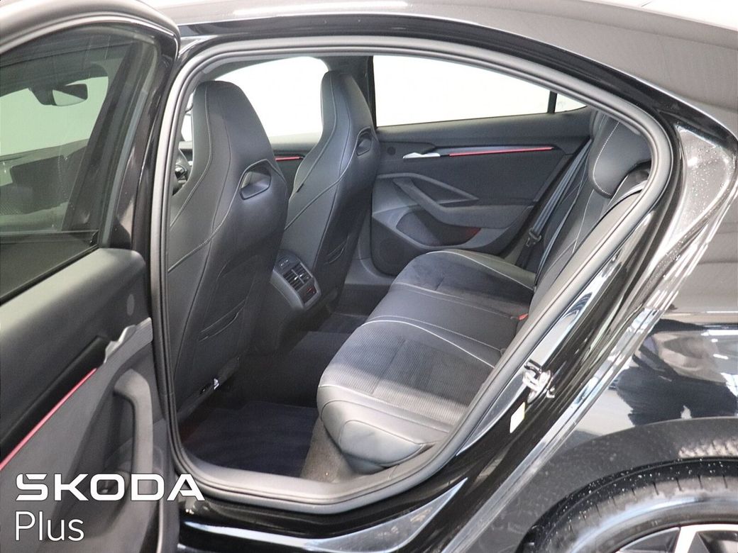 2025 Skoda Superb