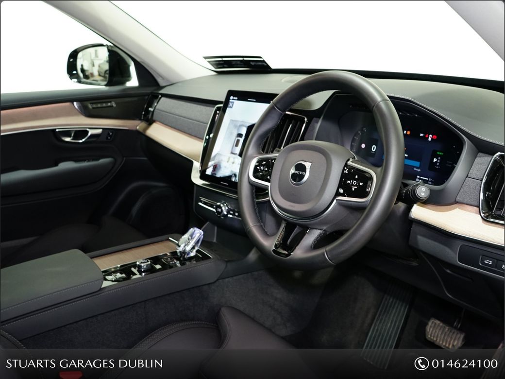 2025 Volvo XC90