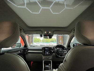 2022 Volvo XC40