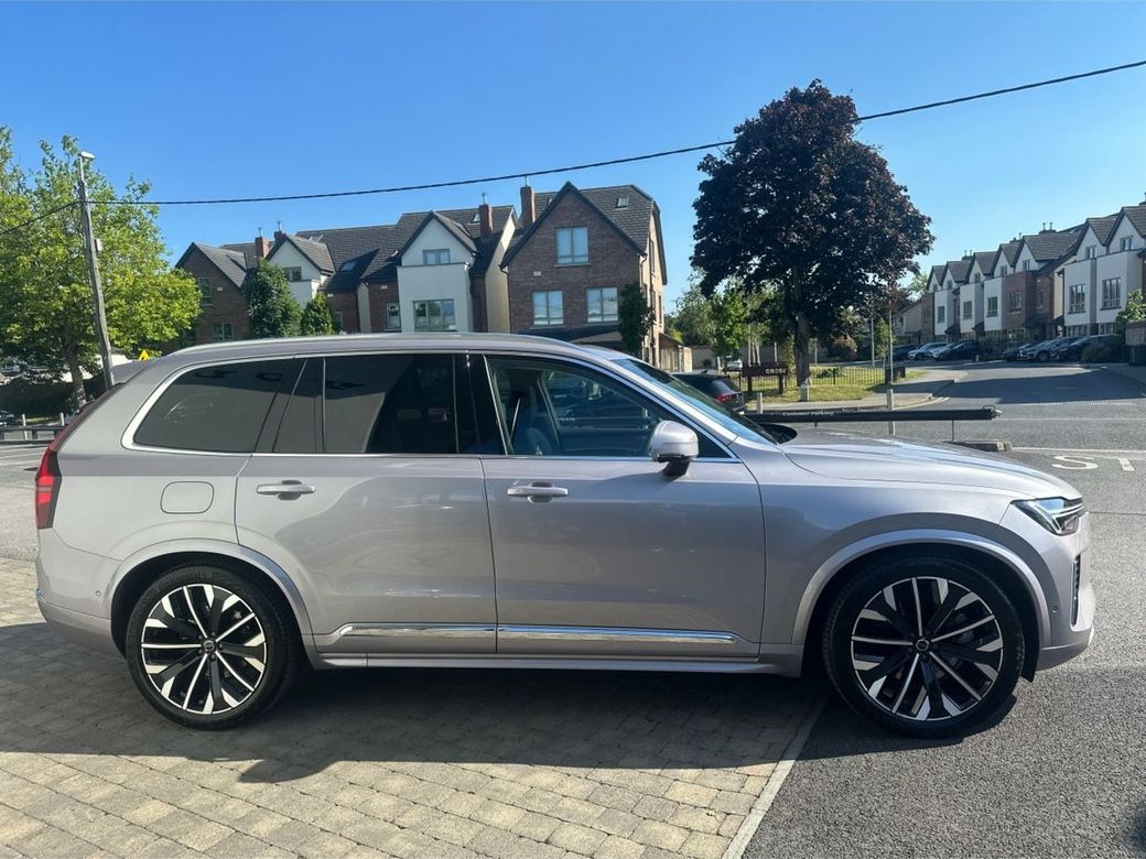 2025 Volvo XC90