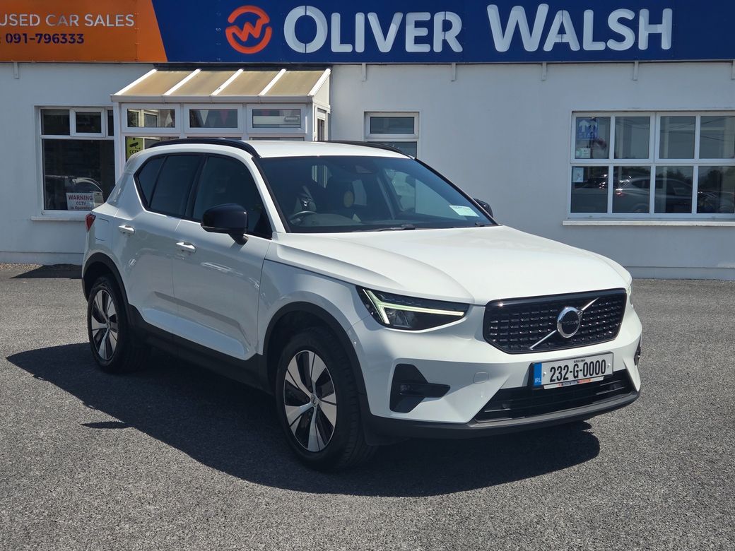 2023 Volvo XC40