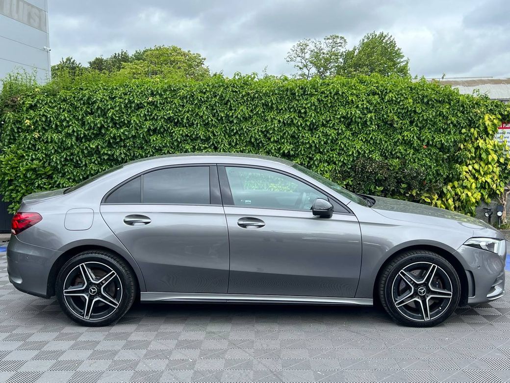 2022 Mercedes-Benz A 250