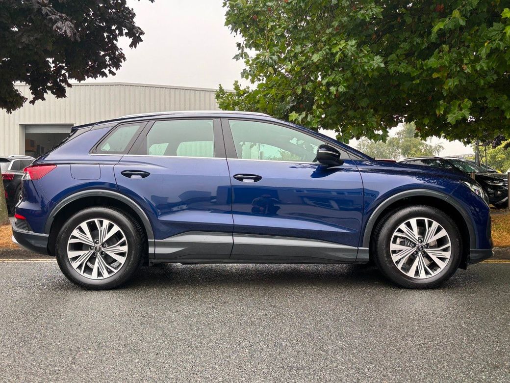 2025 Audi Q4 e-tron