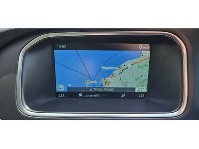 2017 Volvo V40