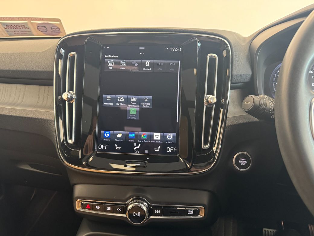 2022 Volvo XC40