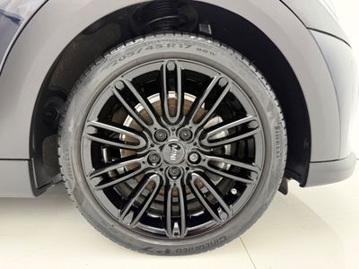 2022 Mini Hatch
