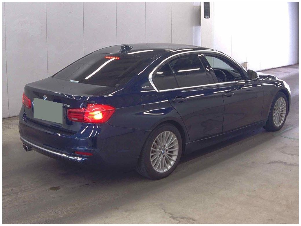 2016 BMW 330