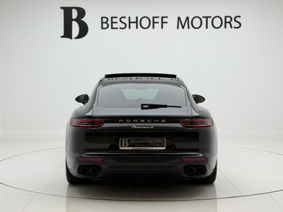 2020 Porsche Panamera