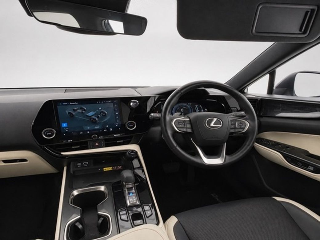 2024 Lexus NX 450H+