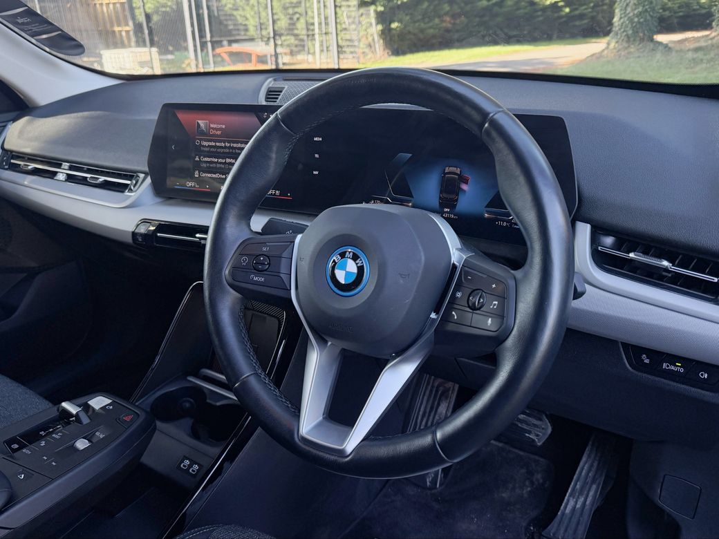 2025 BMW X1