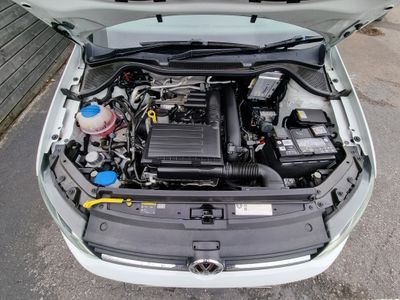 2017 Volkswagen Polo