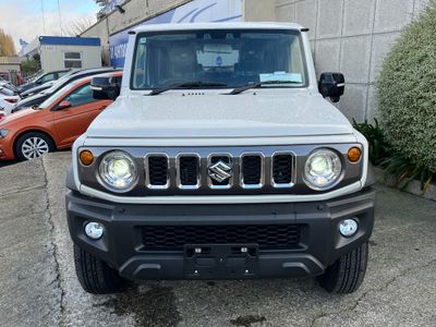 2025 Suzuki Jimny
