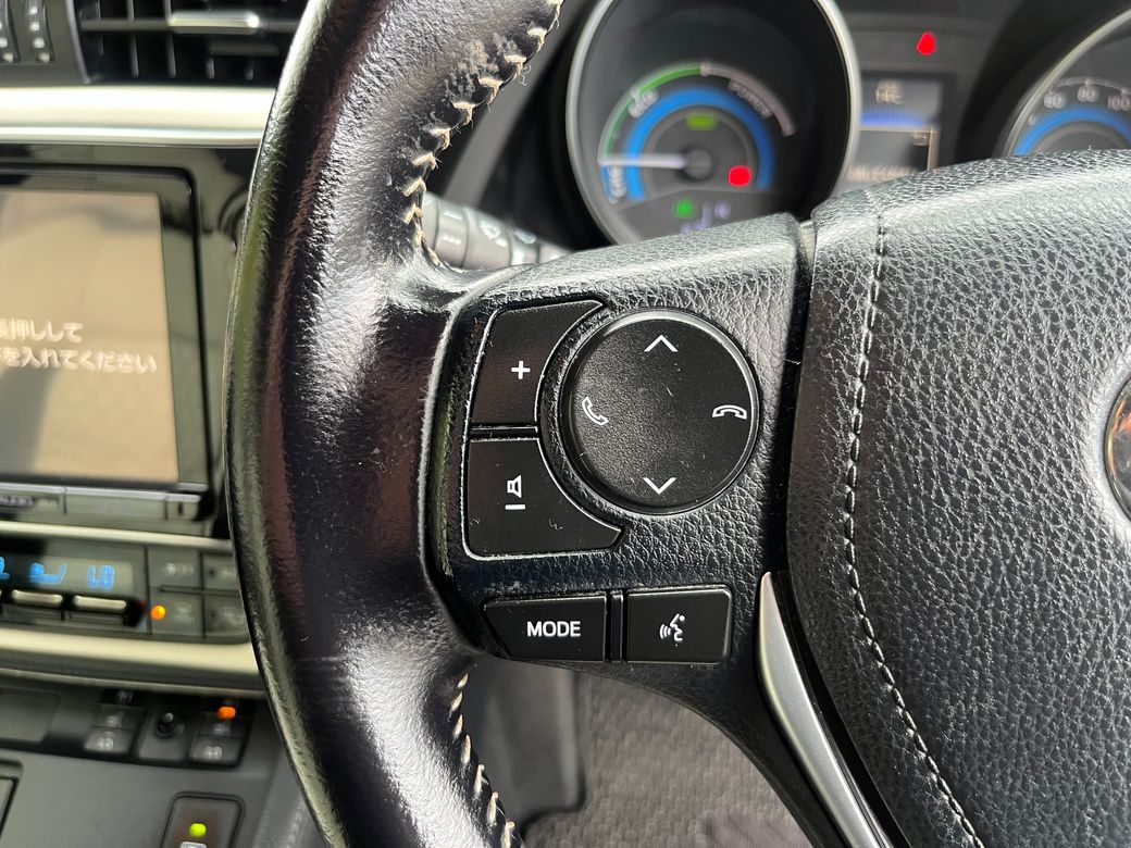 2016 Toyota Auris