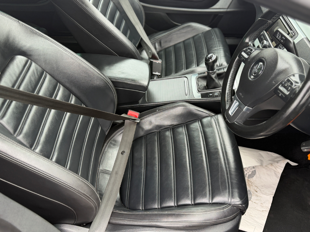 2014 Volkswagen Passat