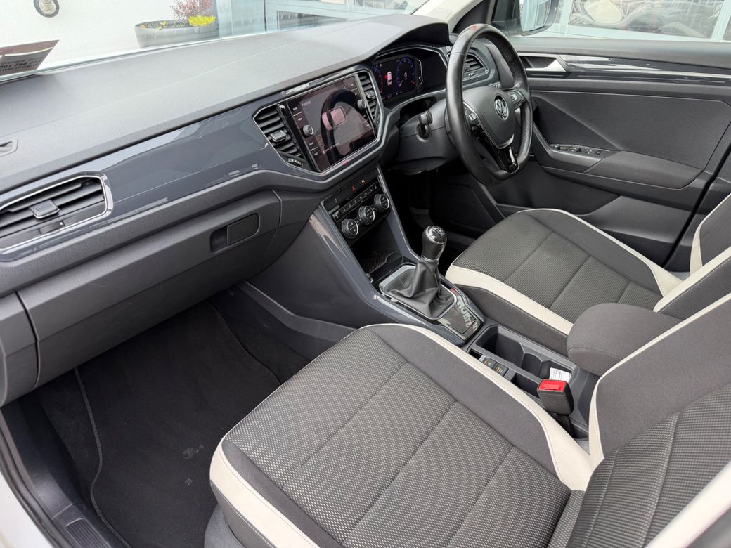 2019 Volkswagen T-Roc