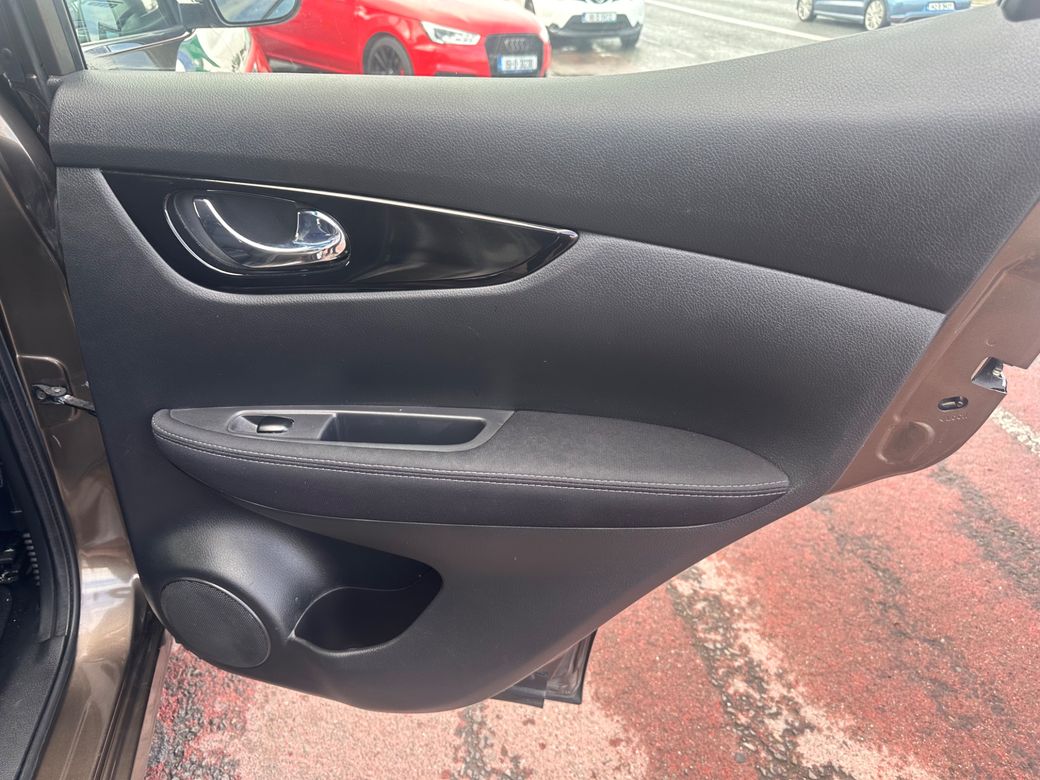 2015 Nissan Qashqai