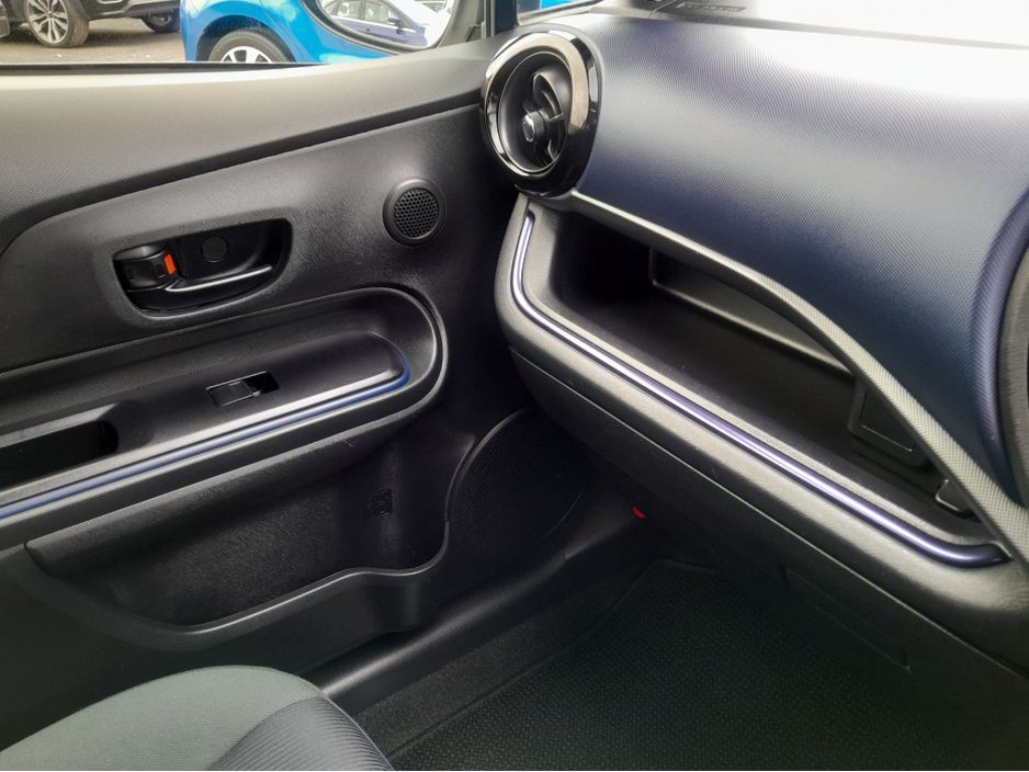 2016 Toyota Aqua