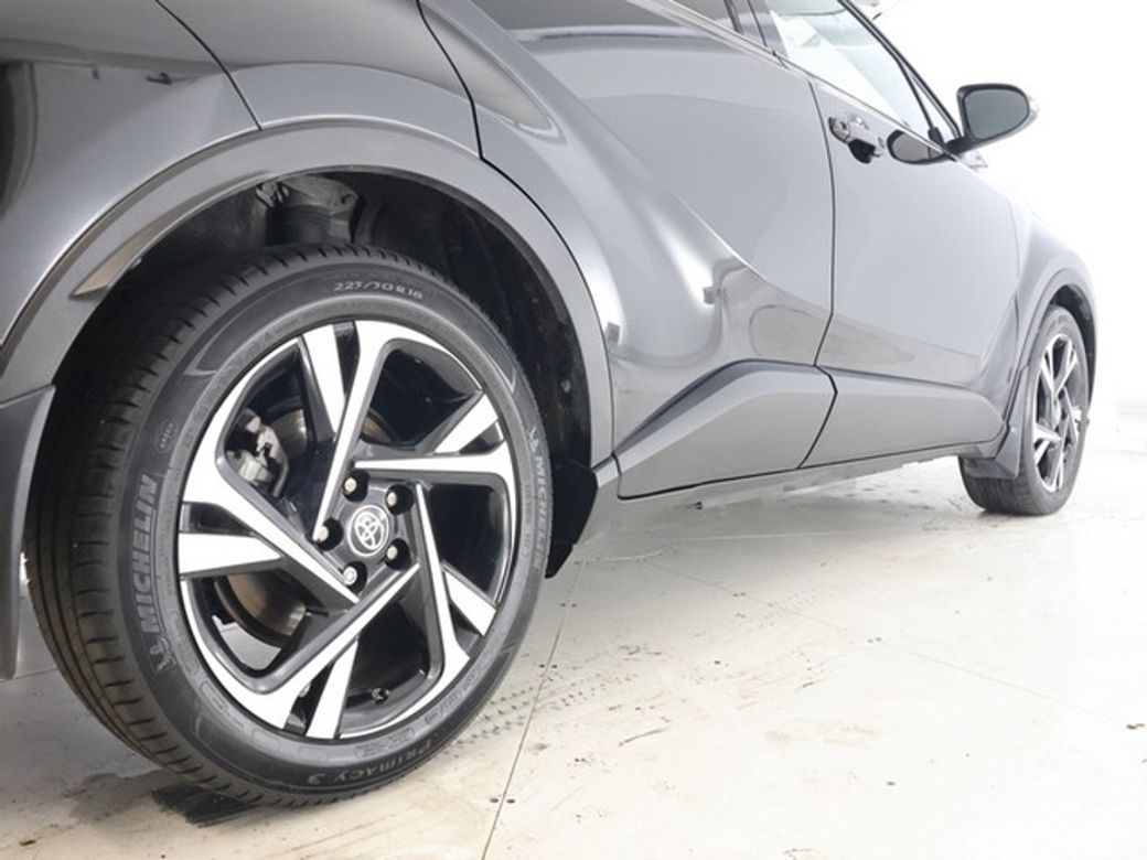 2023 Toyota C-HR