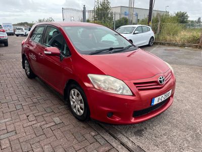 2011 Toyota Auris