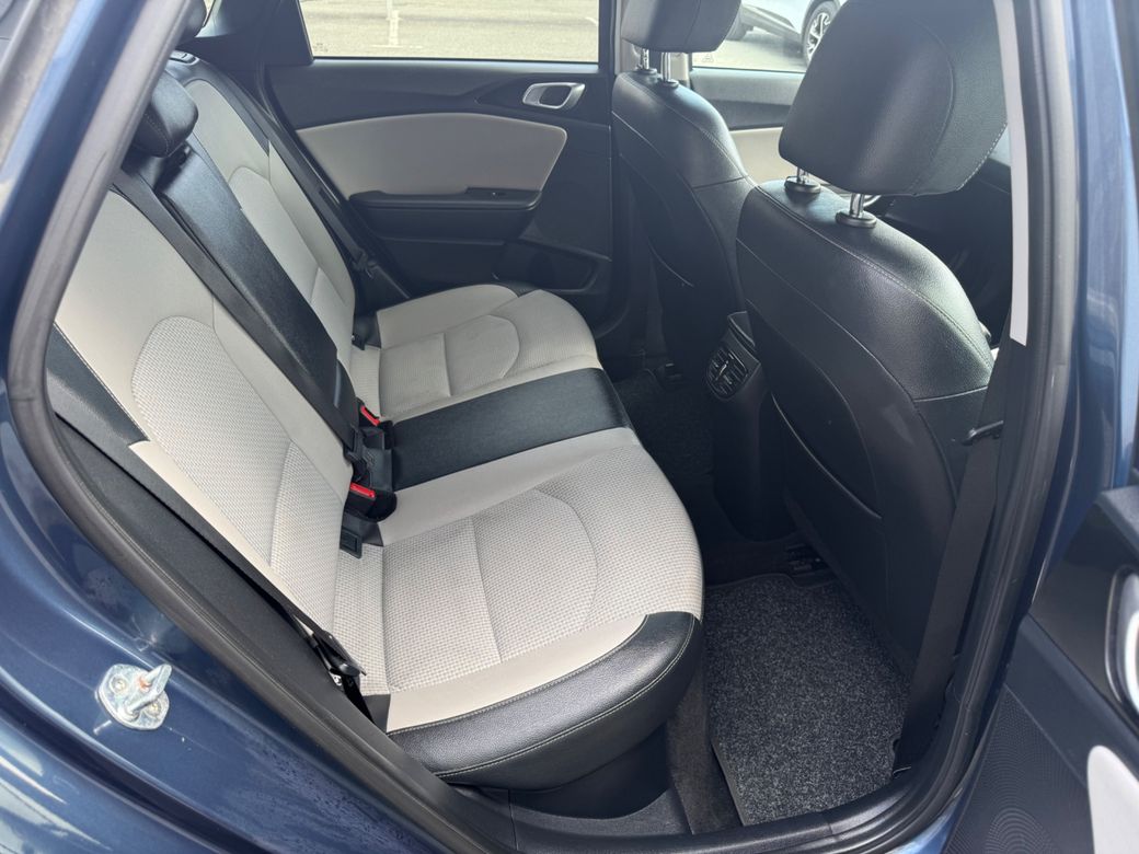 2021 Kia Ceed