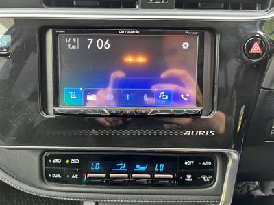 2017 Toyota Auris