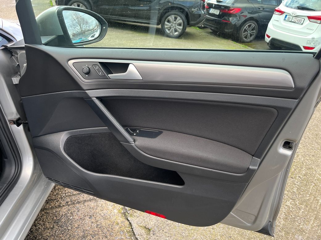 2016 Volkswagen Golf