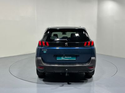 2022 Peugeot 5008
