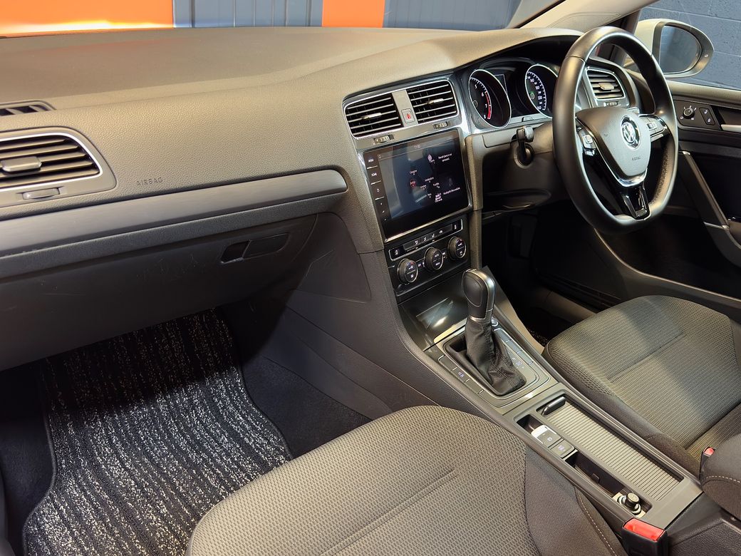 2017 Volkswagen Golf