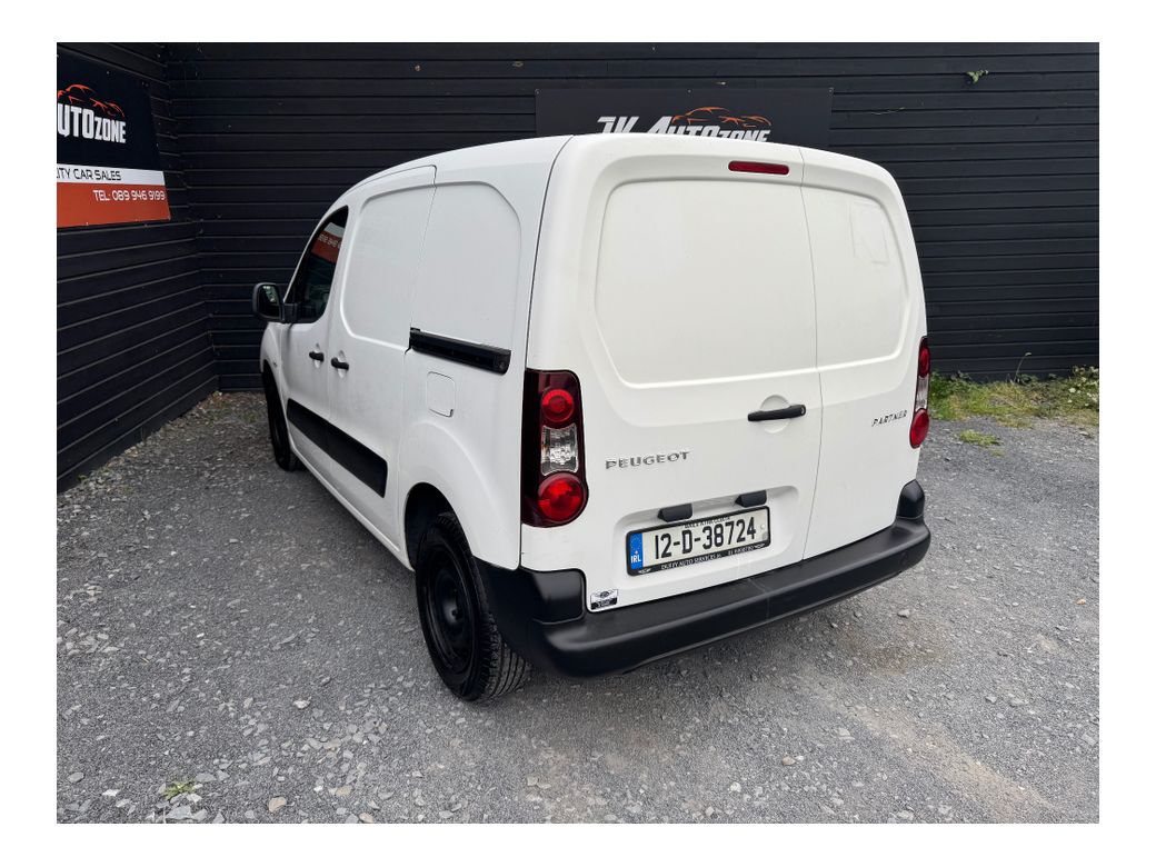 2012 Peugeot Partner