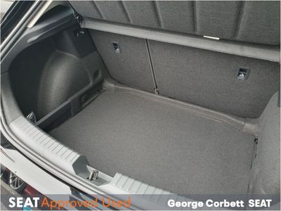 2025 SEAT Leon