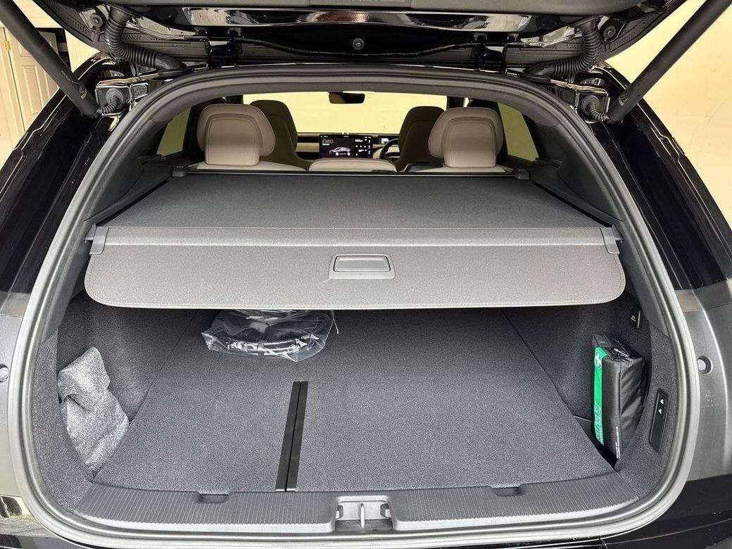 2026 Volvo EX60