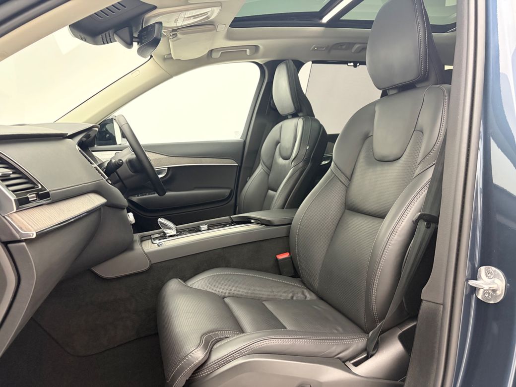 2023 Volvo XC90
