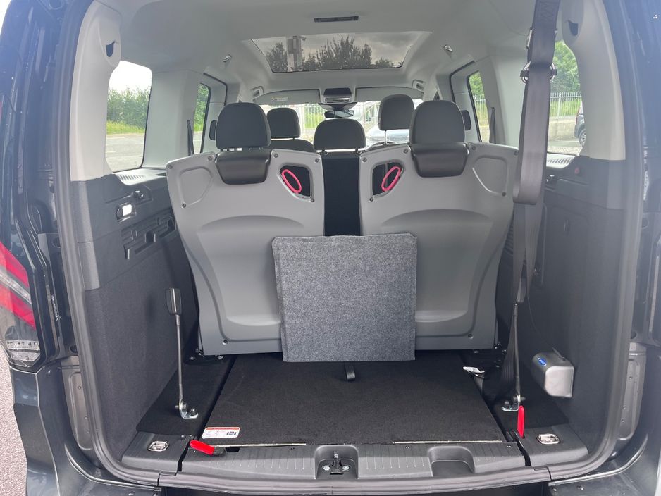 2026 Ford Tourneo Connect