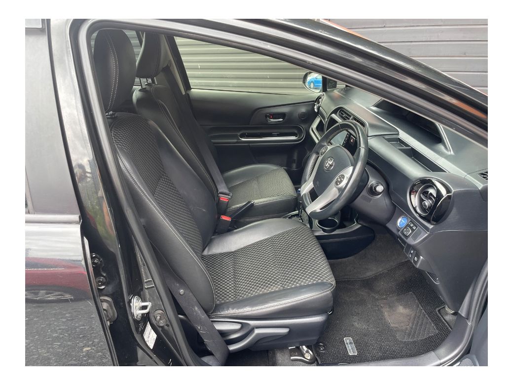 2016 Toyota Aqua