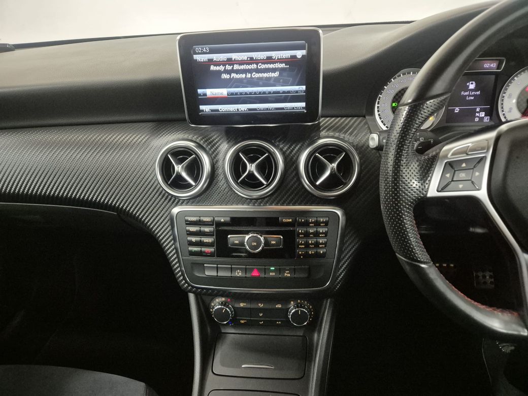 2013 Mercedes-Benz A 180