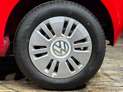 2016 Volkswagen up!