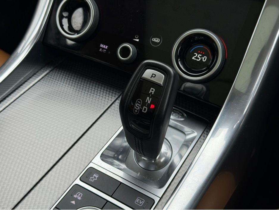 2020 Land Rover Range Rover Sport