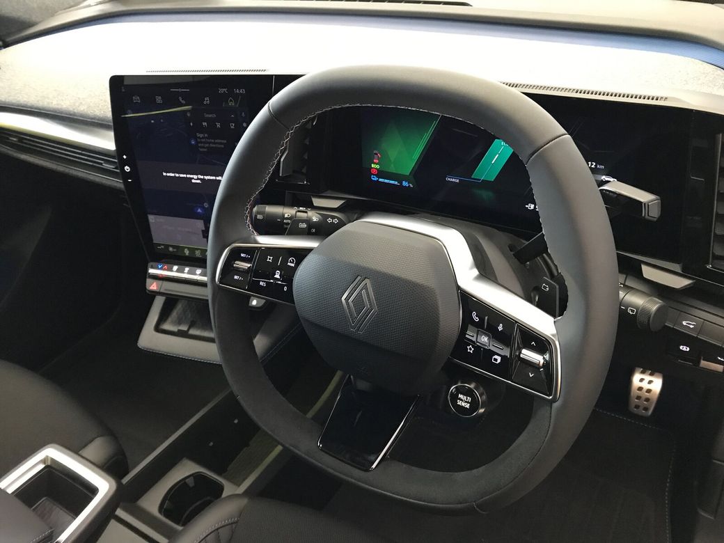 2025 Renault Scenic
